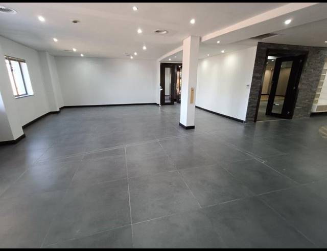 BUSINESS PROPERTY TO RENT IN STRUBENSVALLEI